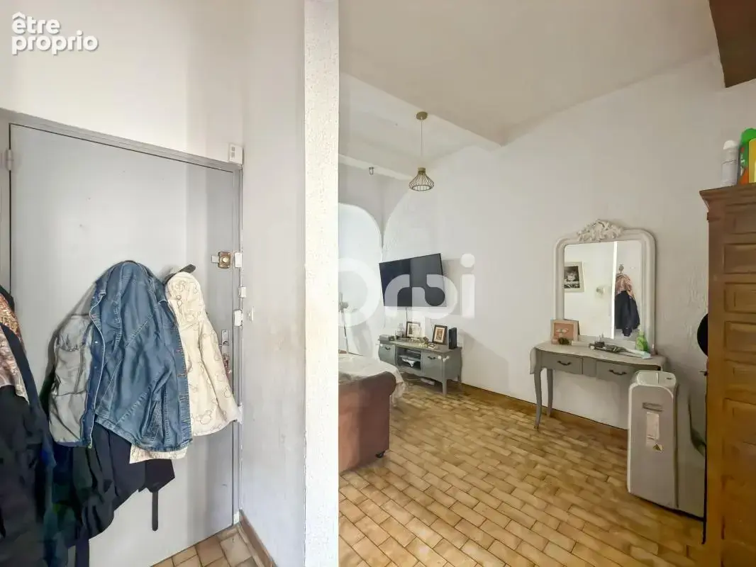 ** La Ciotat centre-ville - Appartement 3 pièces 58 m2 ** - photo 7