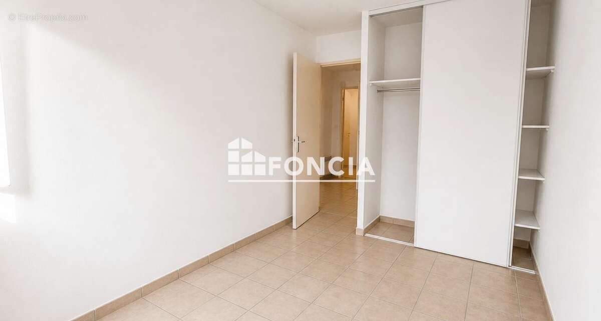 Appartement à LE PONTET