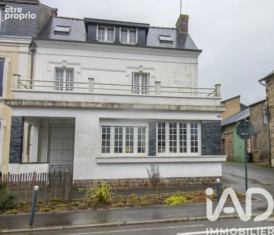 Photo 1 - Maison à LA GUERCHE-DE-BRETAGNE