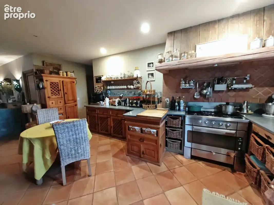 Belle demeure de charme, matériaux de qualité avec grand terrain - photo 22