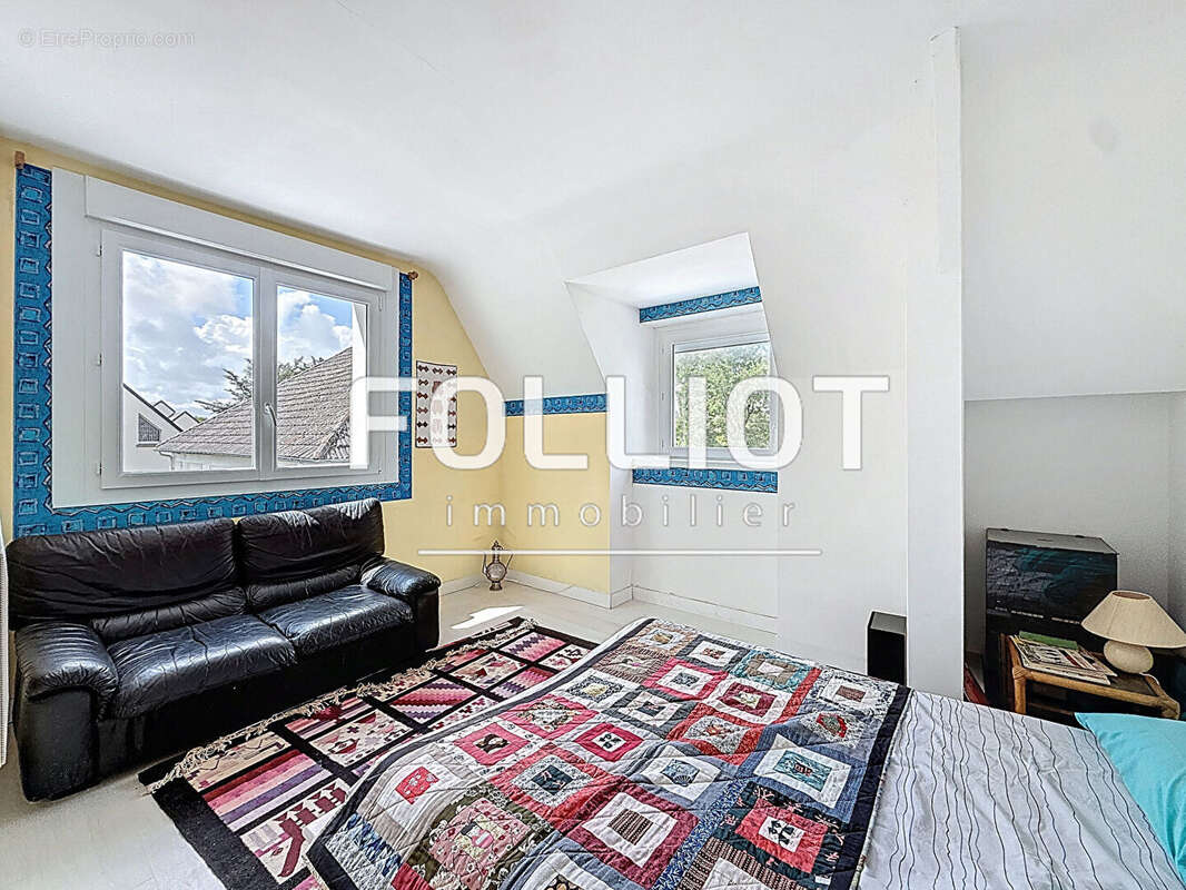 Maison à SAINT-PAIR-SUR-MER