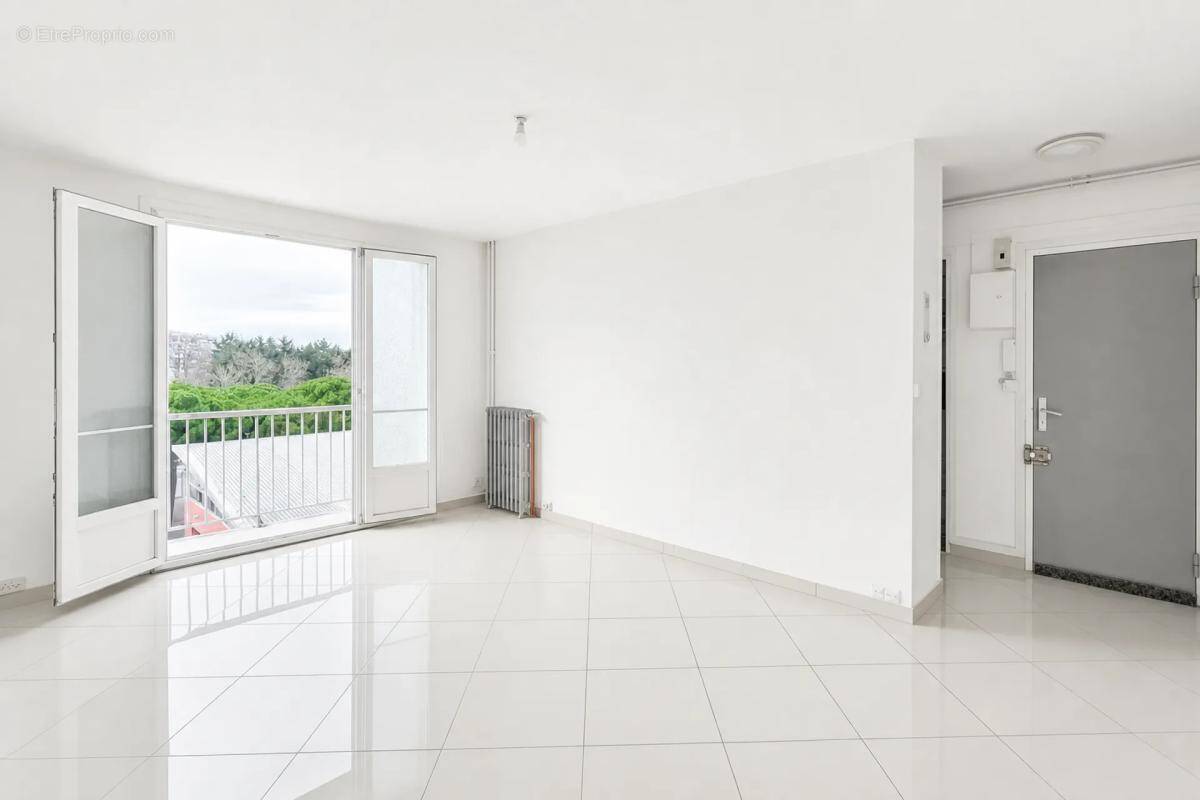 Appartement à RIS-ORANGIS