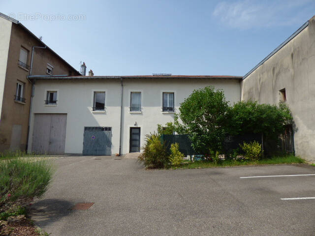 Appartement à ESSEY-LES-NANCY