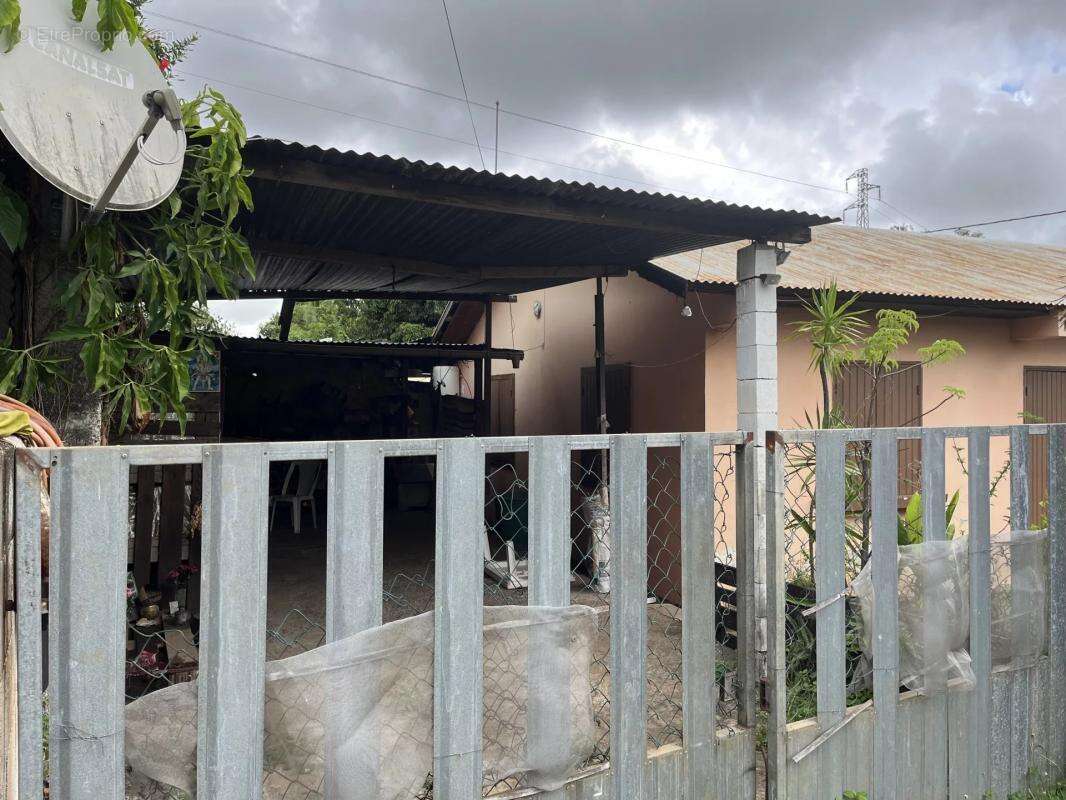 Maison à SAINT-PIERRE