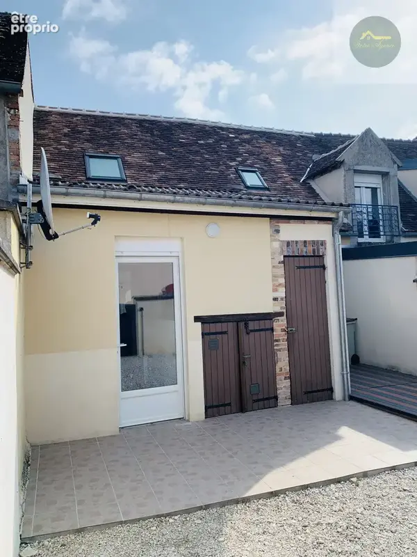 Photo Maison à Vallery au prix de 104 000€