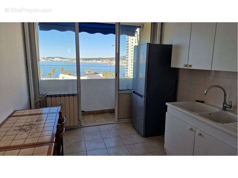 Appartement 66 m² à Toulon  - photo 2