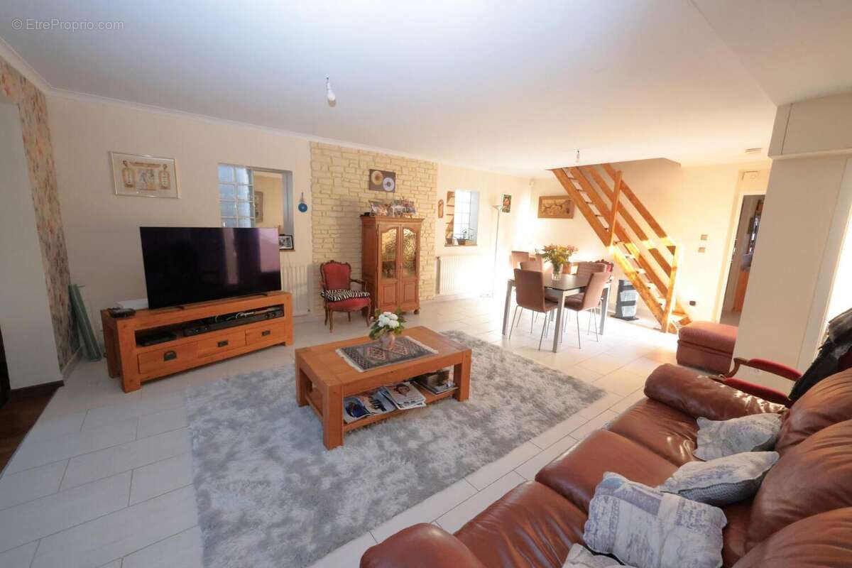 Photo 3 - Maison à MORANGIS