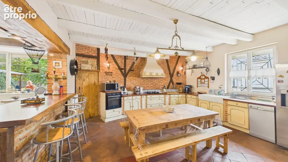 Maison familiale avec piscine à proximité du centre-ville de Montauban - photo 7