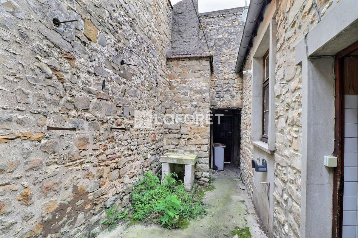 Maison à MILLY-LA-FORET