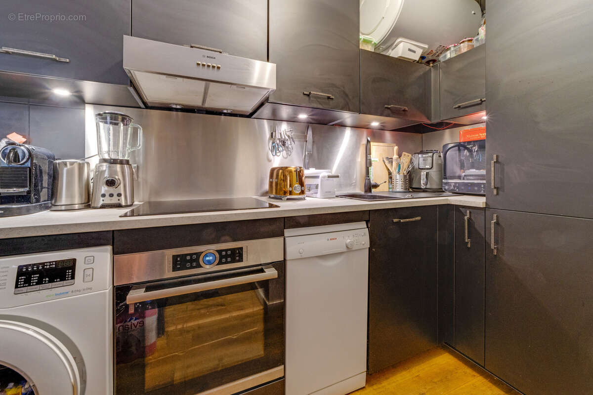 Appartement à PARIS-11E