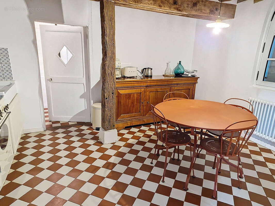 Maison à ETREPAGNY