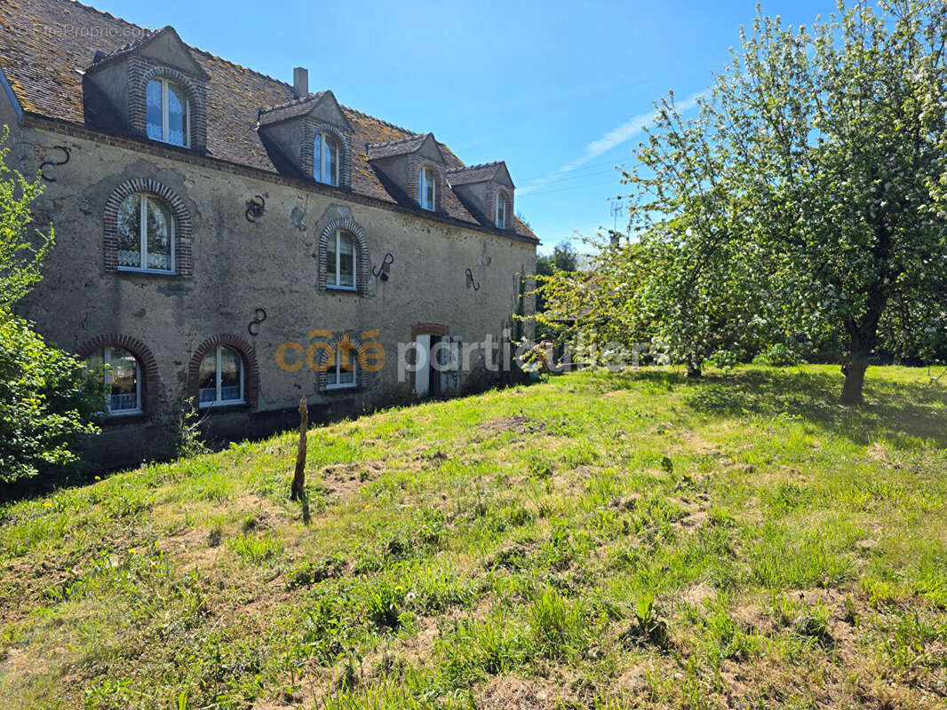 Maison à SUBLIGNY
