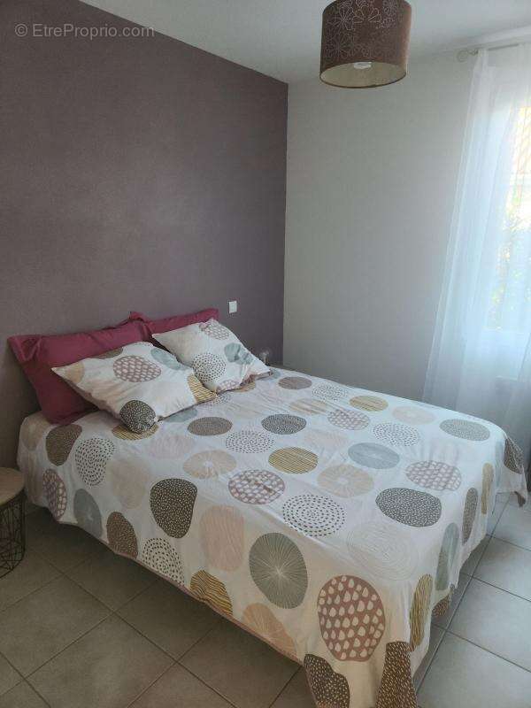 Maison à SAINT-JULIEN-DES-LANDES