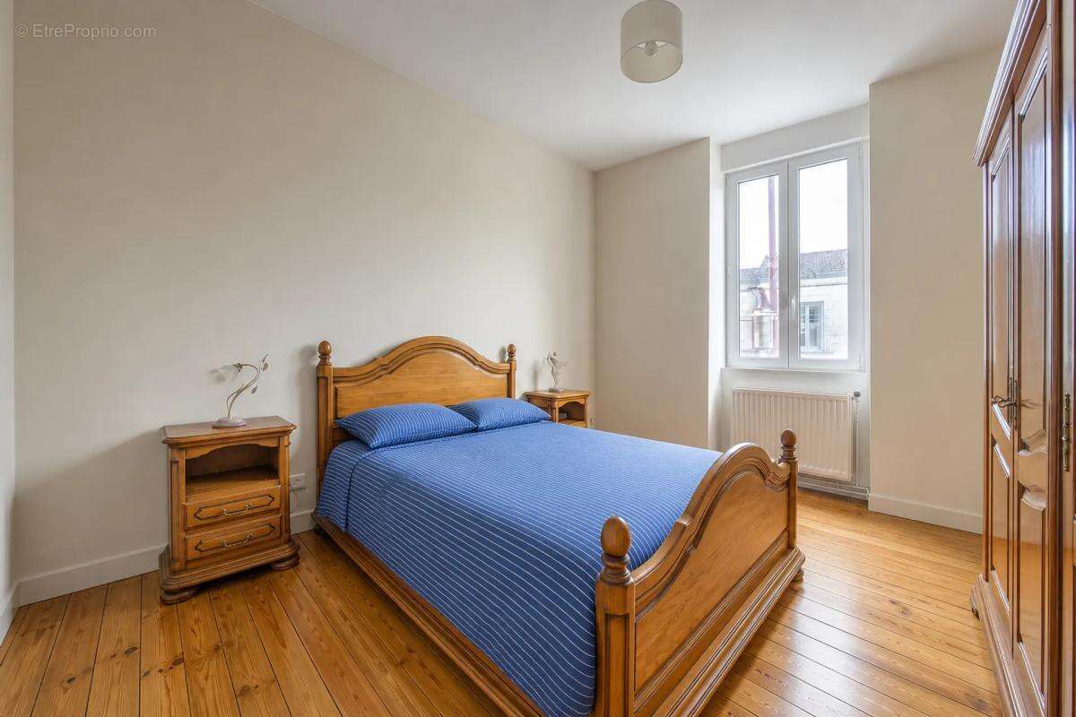 Maison 7 pièces 148 m² à Reignac avec jardin - photo 12