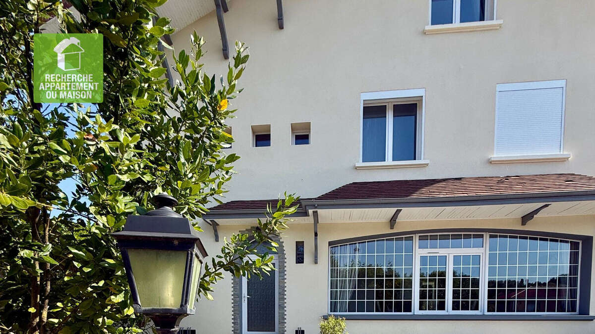 Maison à LES AVENIERES