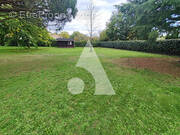 Terrain à LE CELLIER