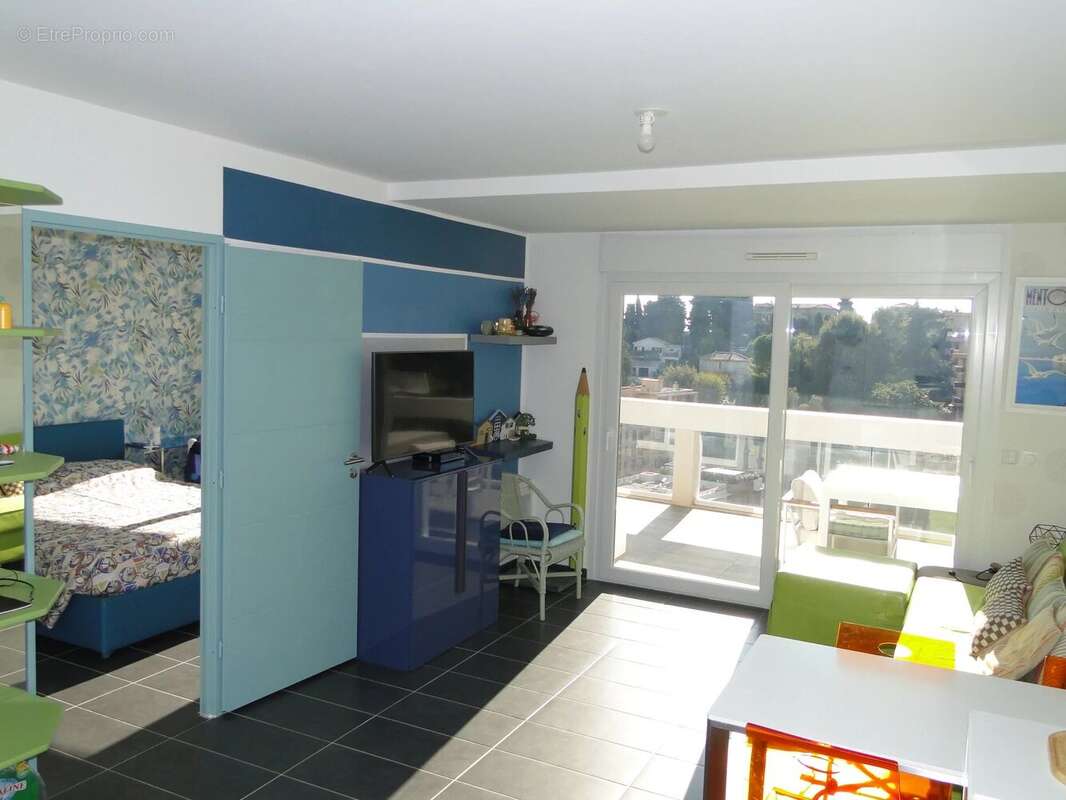 Appartement à ROQUEBRUNE-CAP-MARTIN