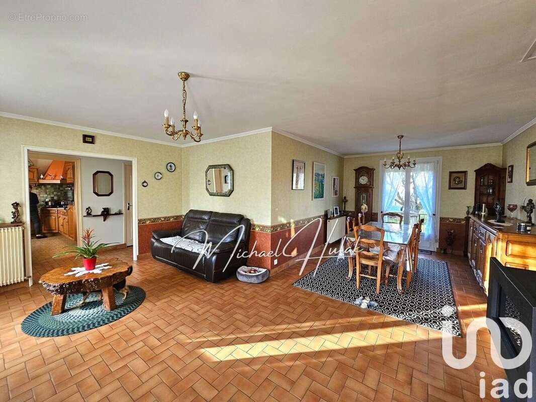 Photo 4 - Maison à MOUSSEAUX-LES-BRAY