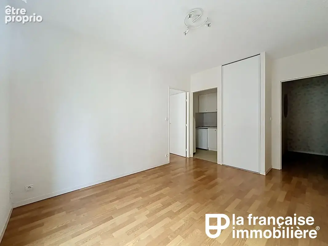 Appartement Rennes - Centre-ville - Les Halles - 2 pièces - 34.33 m² - photo 2