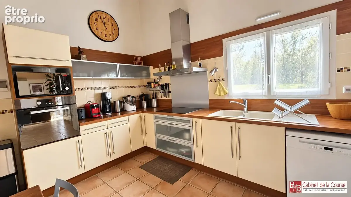 Maison 6 pièces 185 m² à vendre à Cursan (33670) - photo 9