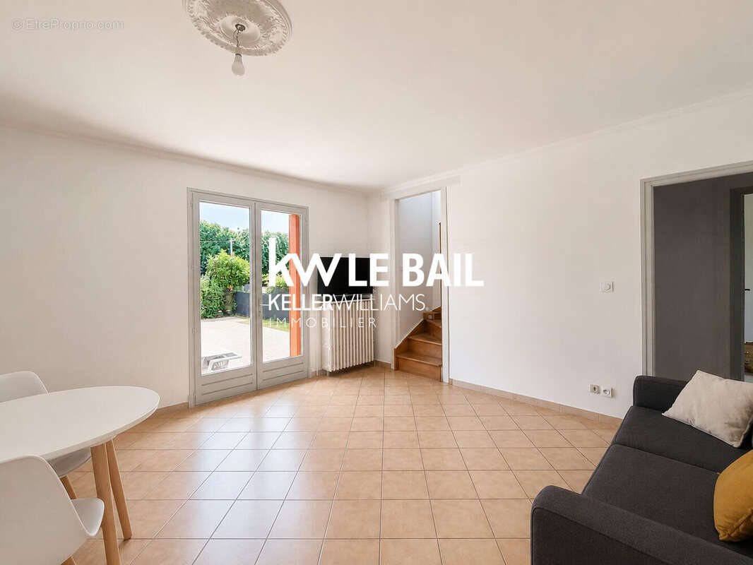 Maison 94 m² à Pontoise  - photo 7