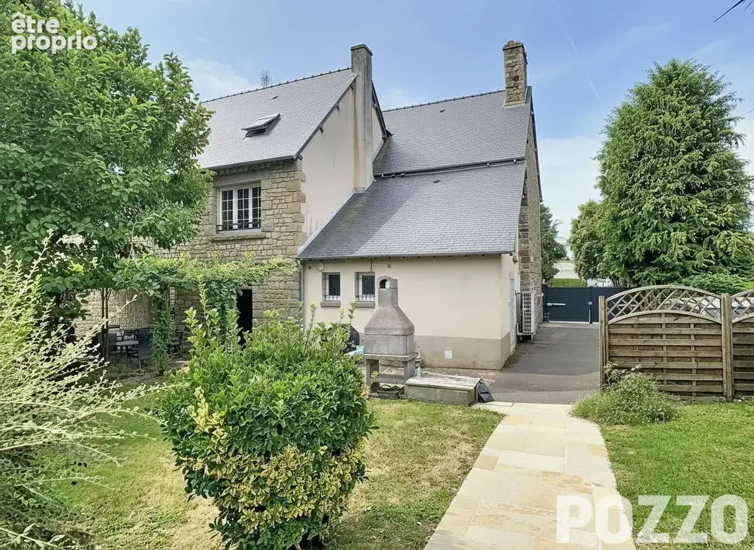 A Vendre - PROPRIETE 14 pièce(s) 405 m² à Val Couesnon  - Activité de chambres d'hôte + gîte - photo 17