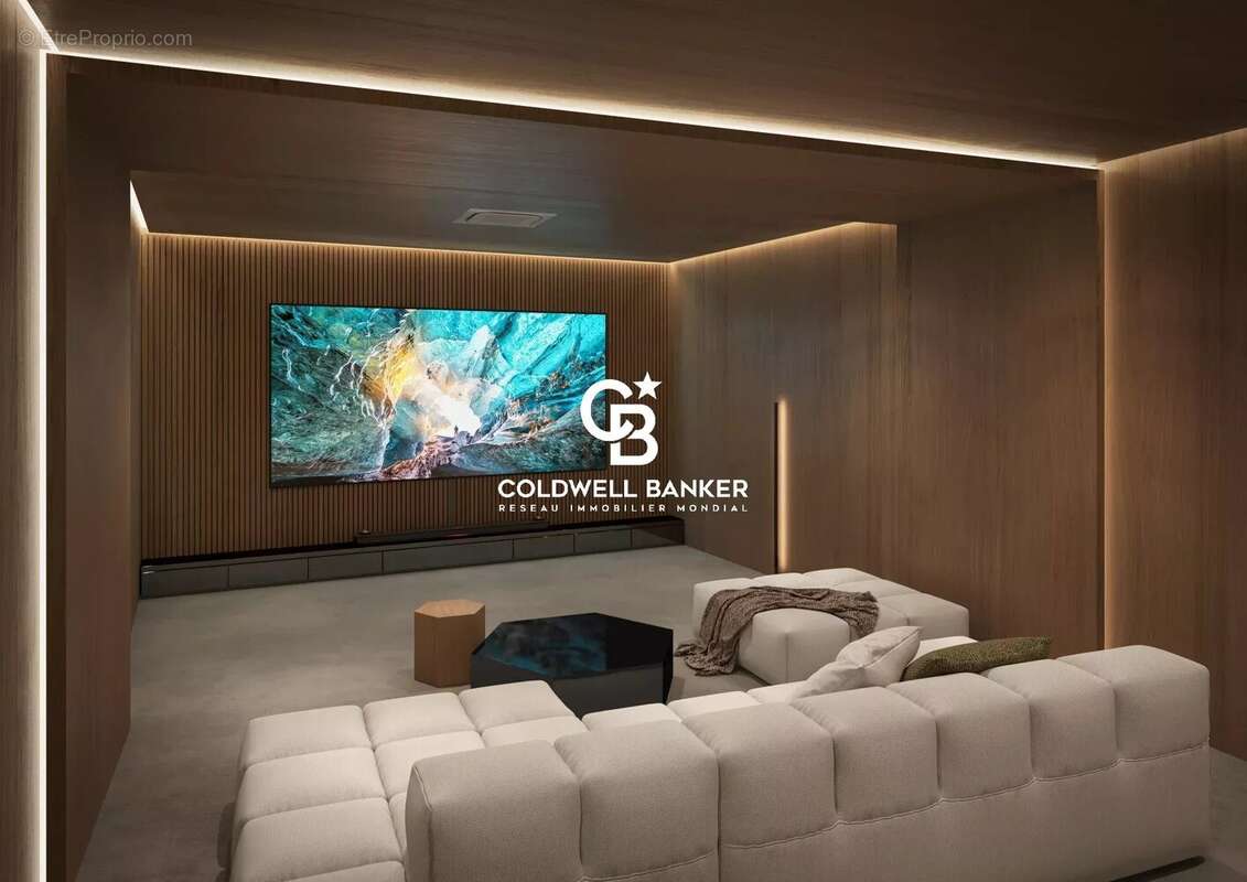 Maison à MANDELIEU-LA-NAPOULE