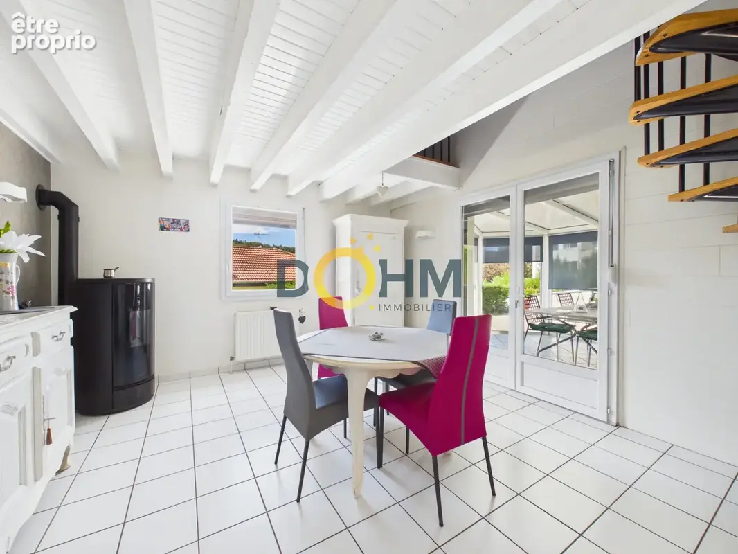 Maison individuelle - 126.64 m2 - 212 000€ - photo 2