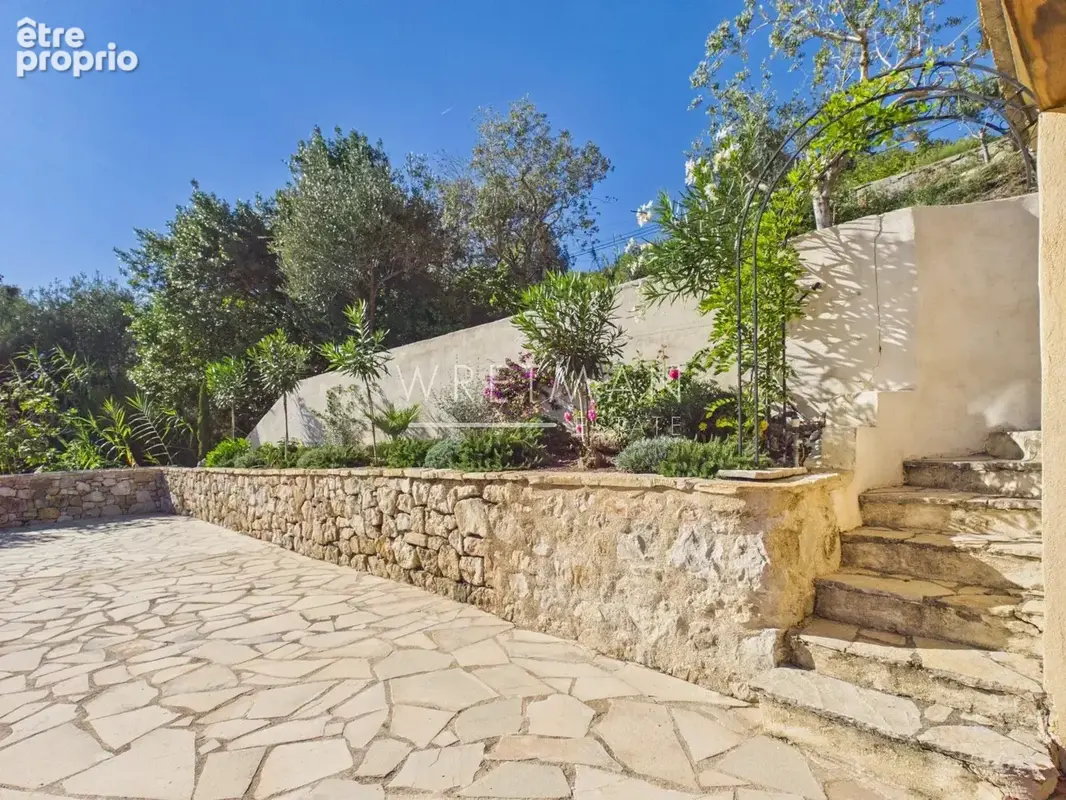 Villa au calme avec piscine et vue époustouflante - Seillans - photo 21