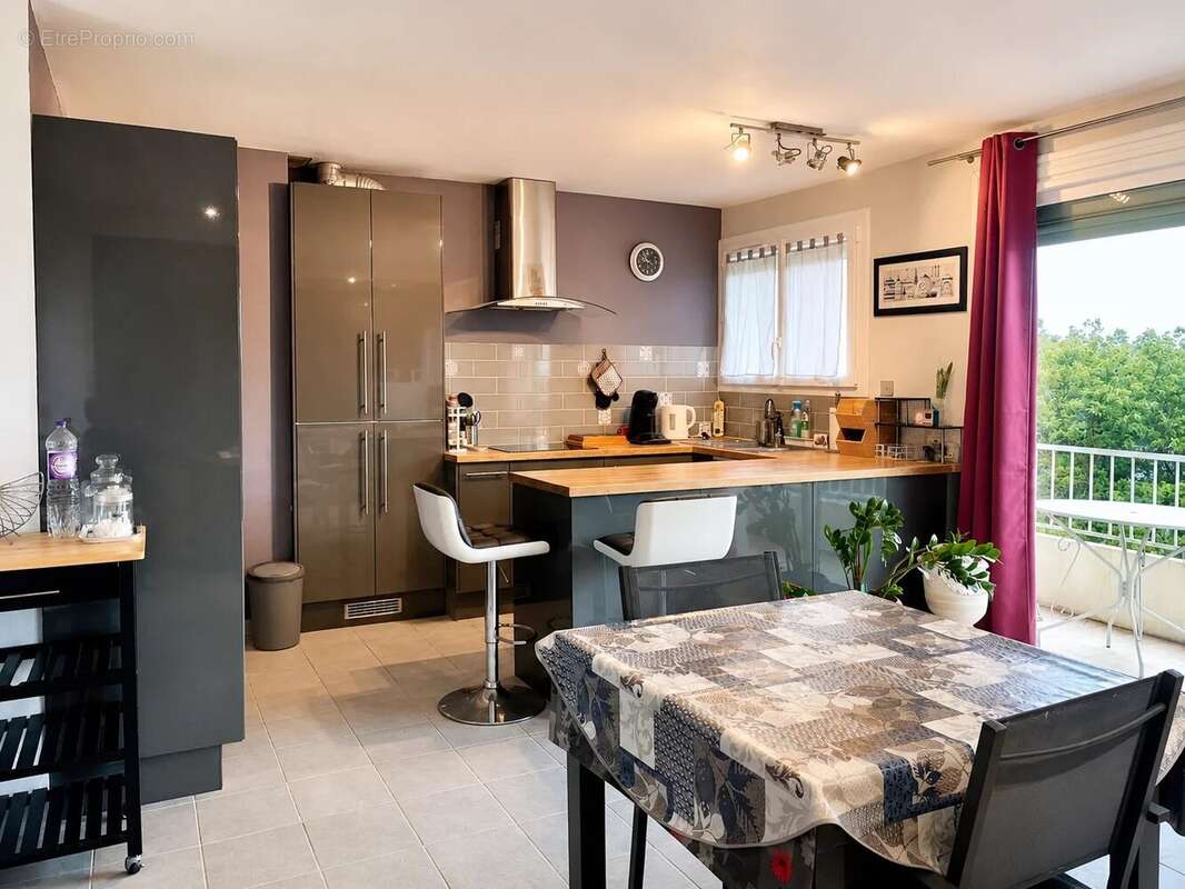 Appartement à LUNEL