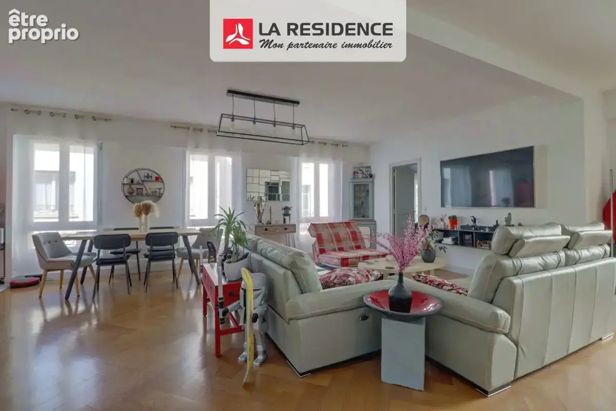Appartement 4 pièces 113 m² à vendre à Saint-Germain-En-Laye (78100) - photo 2