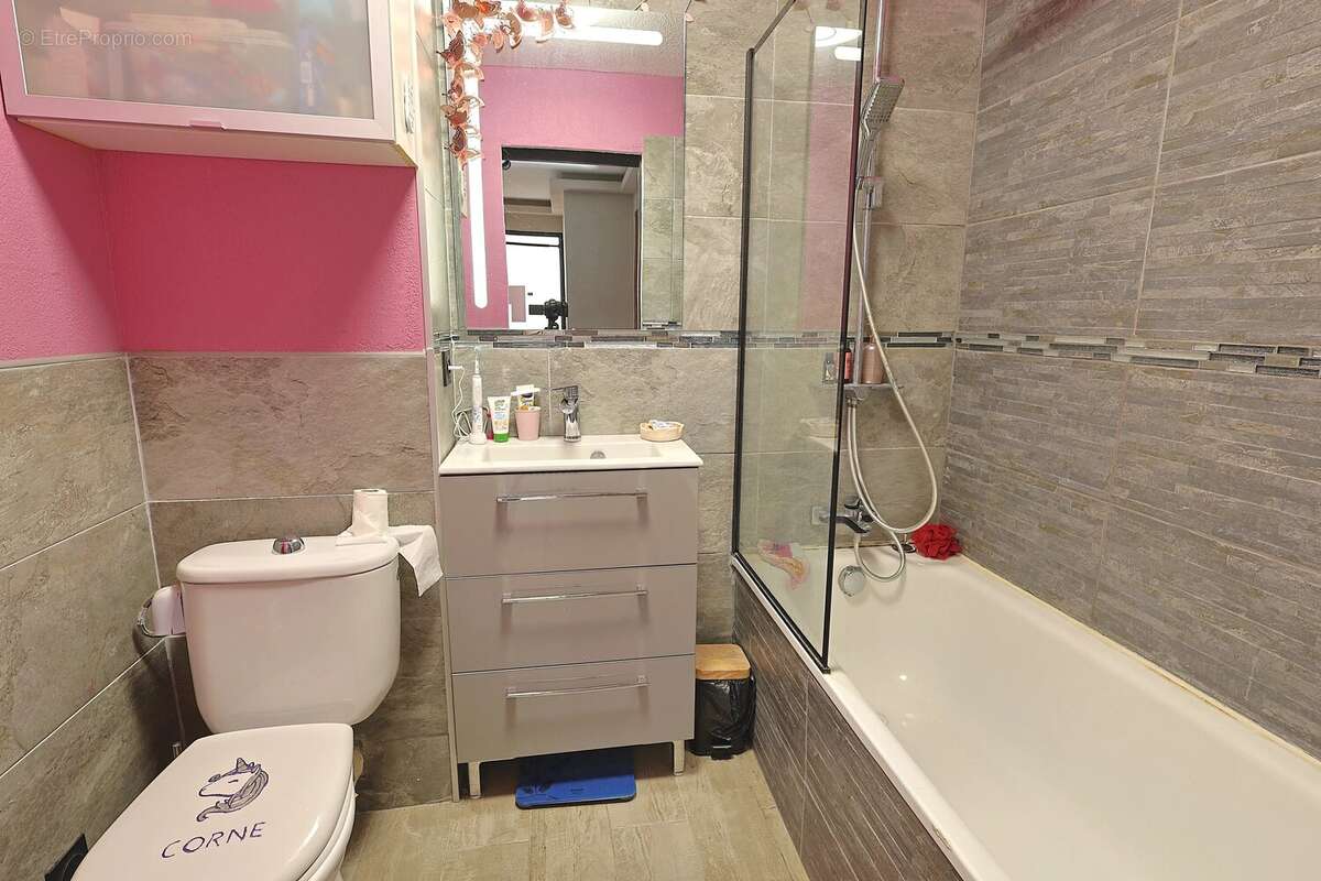 Appartement à FREJUS