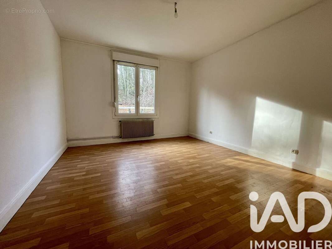 Photo 2 - Appartement à SAINT-JULIEN-LES-METZ