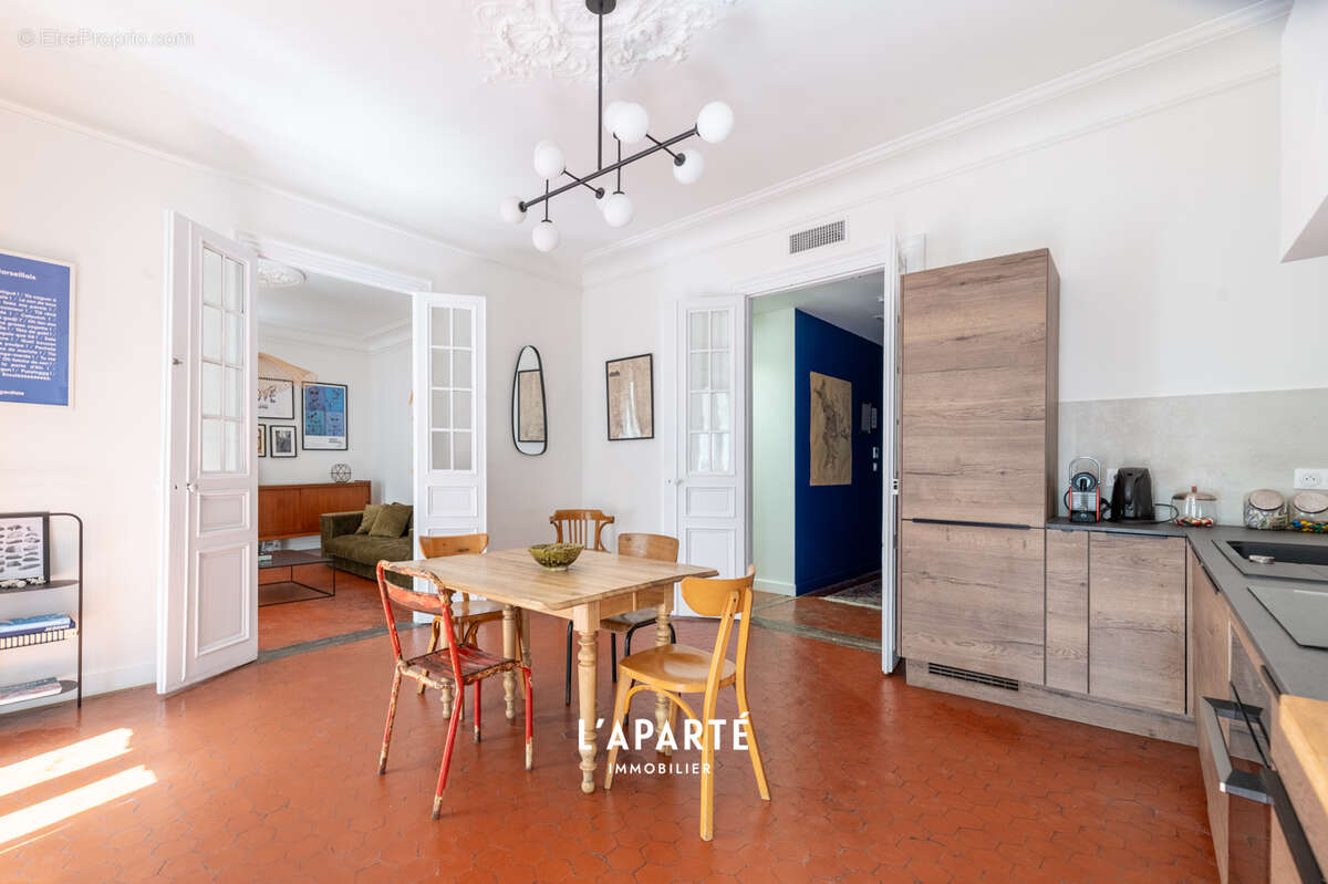 Appartement à MARSEILLE-6E