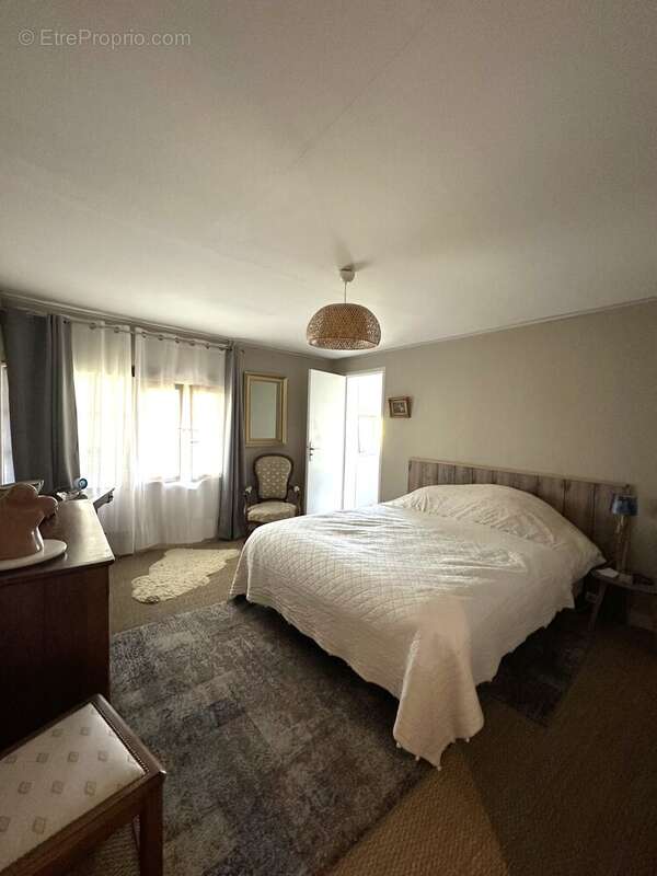 Maison à L'ABERGEMENT-SAINTE-COLOMBE