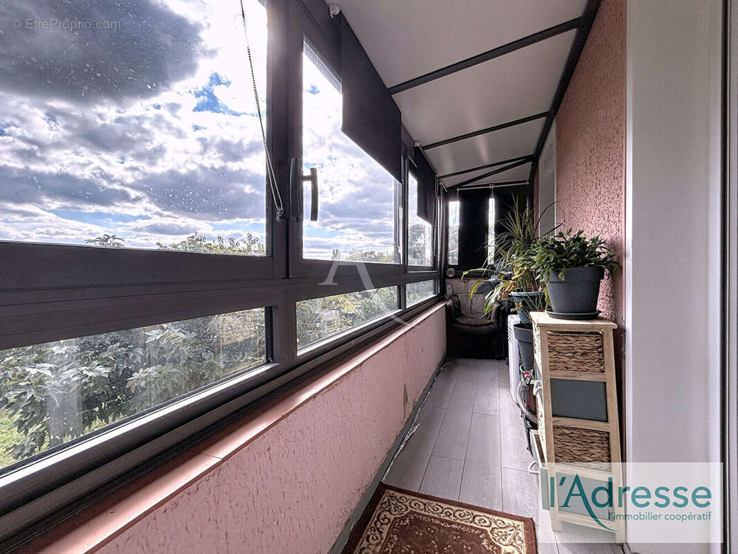 Maison à BRUGUIERES