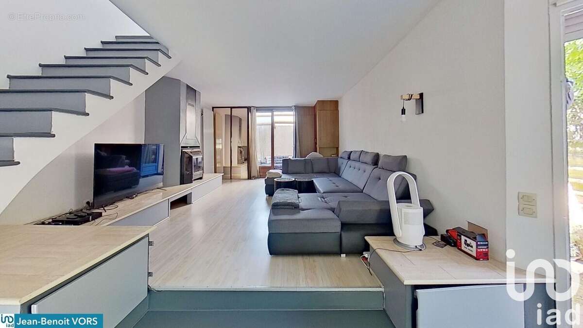 Photo 4 - Maison à GRIGNY