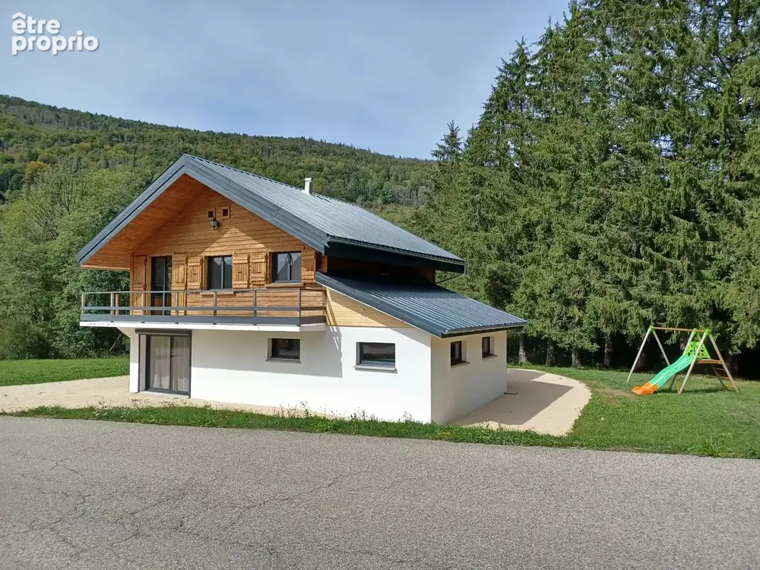 Maison à LELEX
