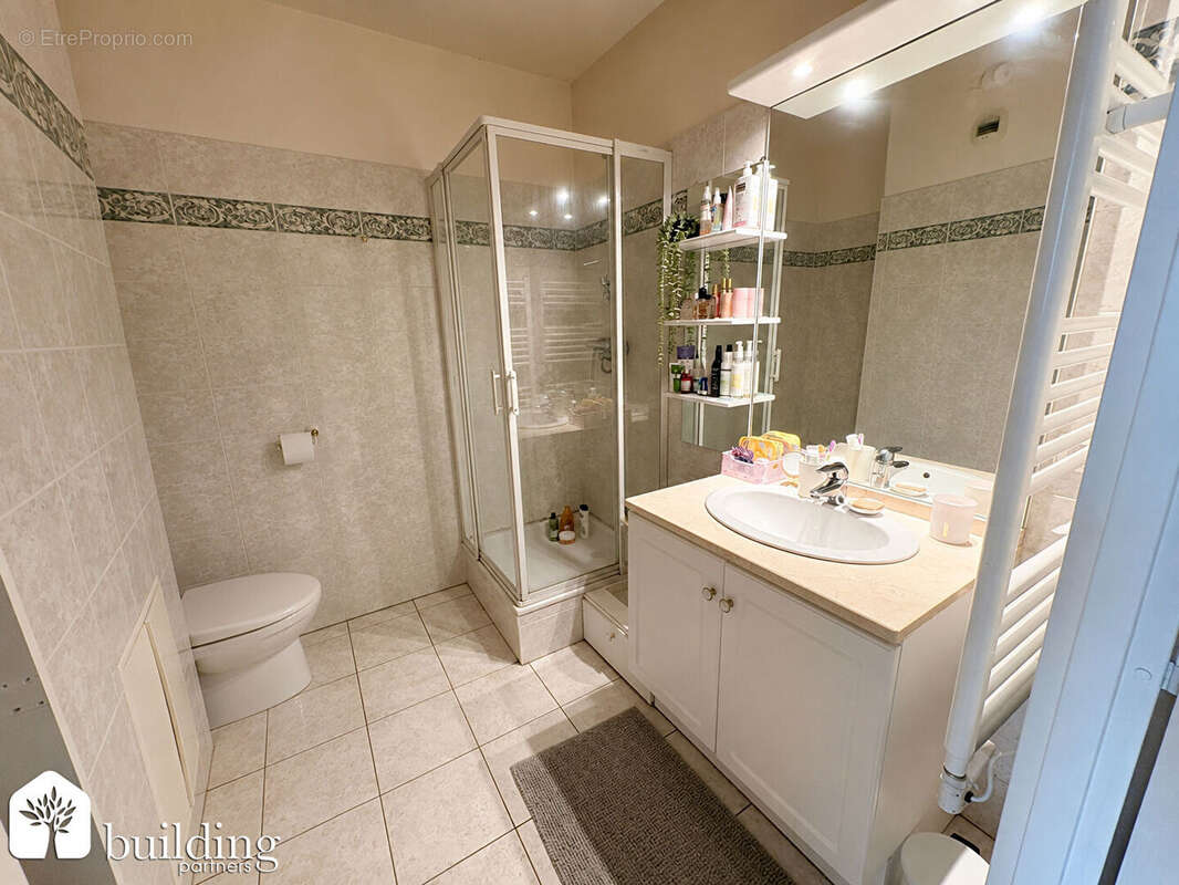 Ternes-Maillot Paris 17ème - Studio 1 pièce 23 m² - photo 5