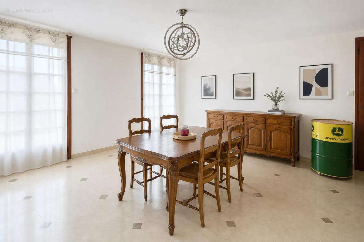 Maison à LUBERSAC