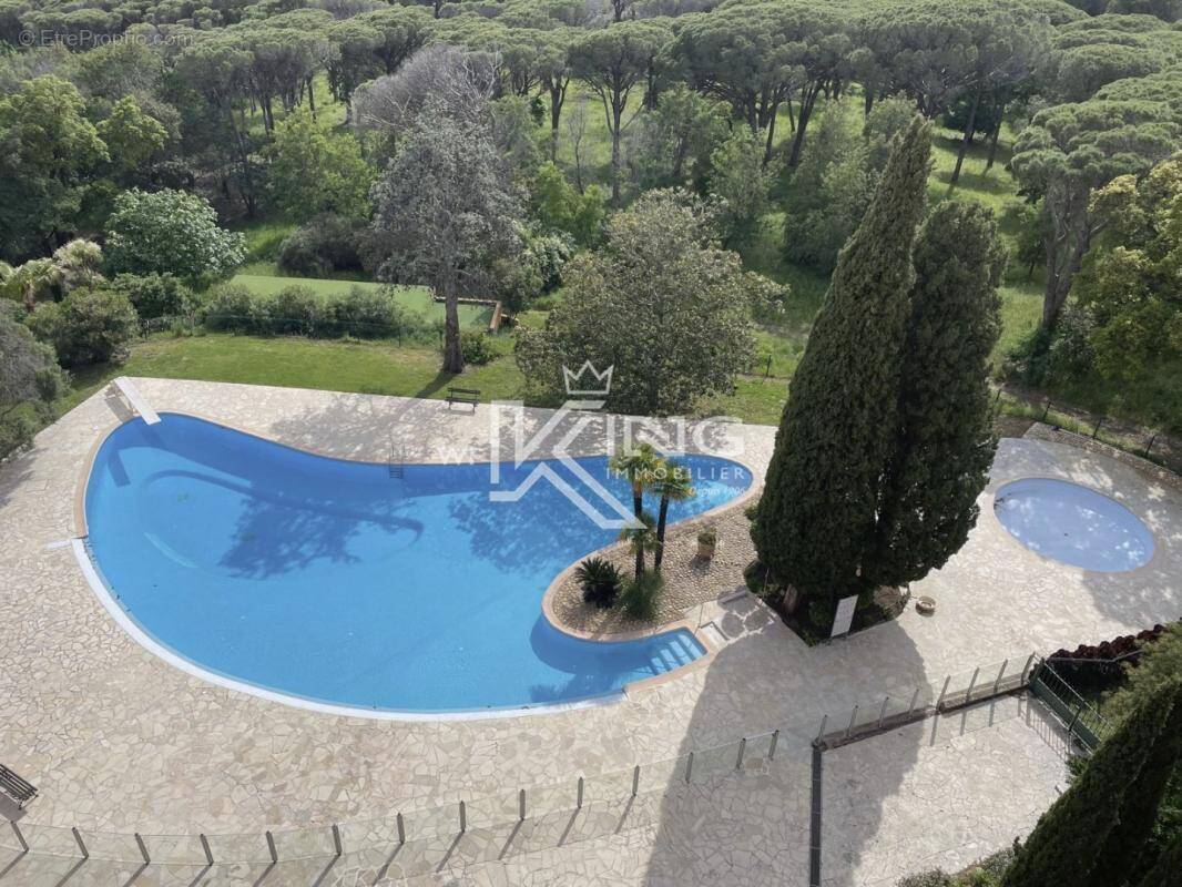 Appartement à SAINT-RAPHAEL