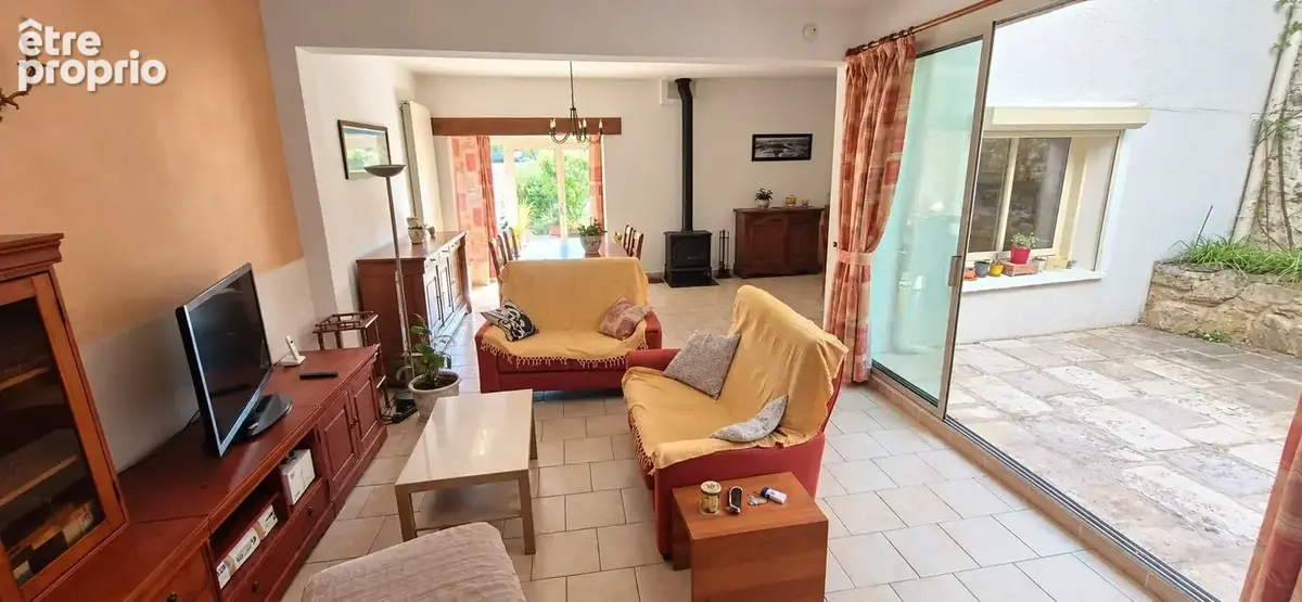 Maison 6 pièces 155 m² à vendre à Saussines (34160) - photo 5