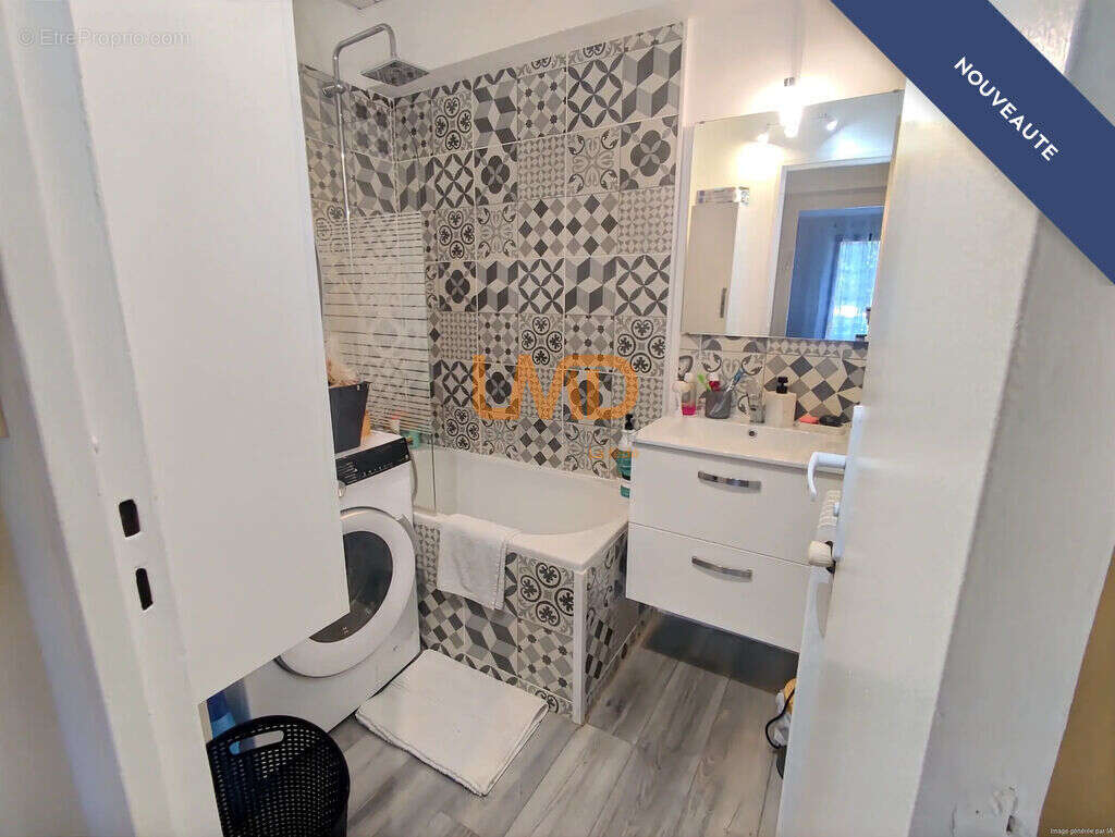 Appartement à MARSEILLE-9E