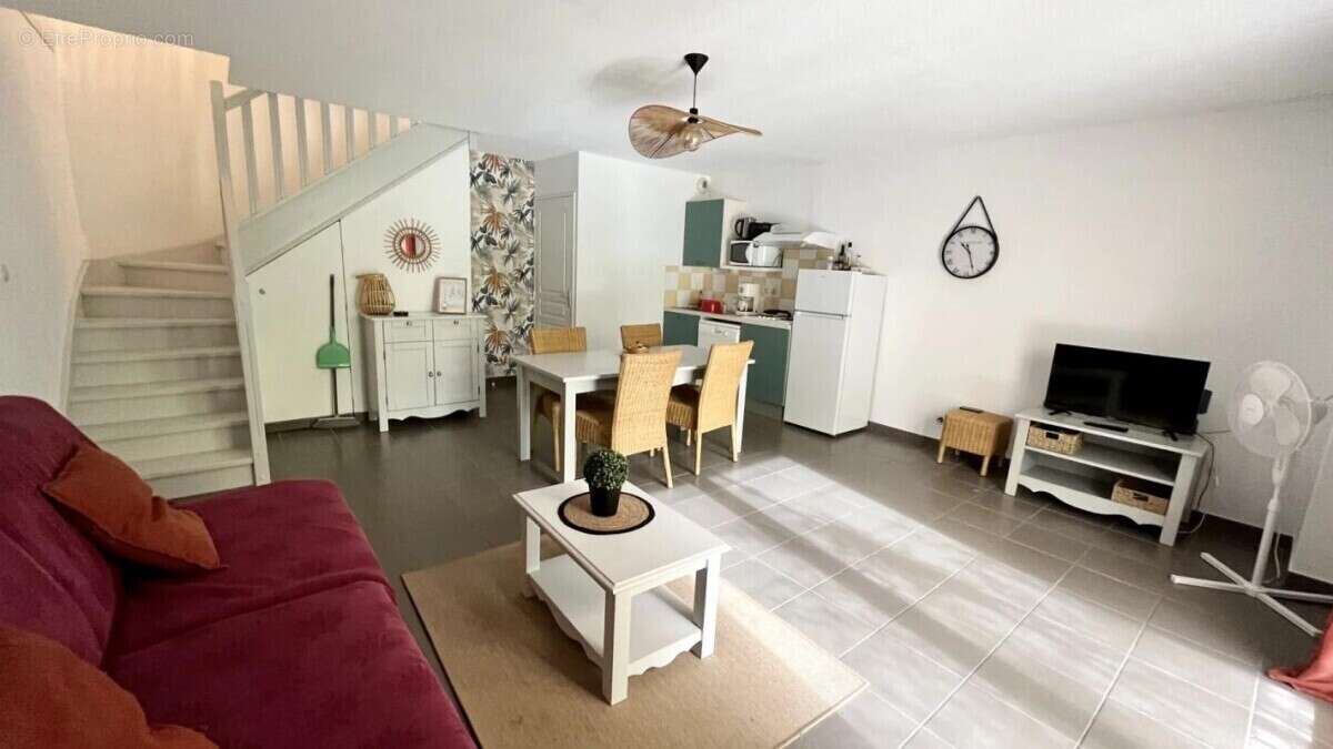 Appartement à AUBIGNAN
