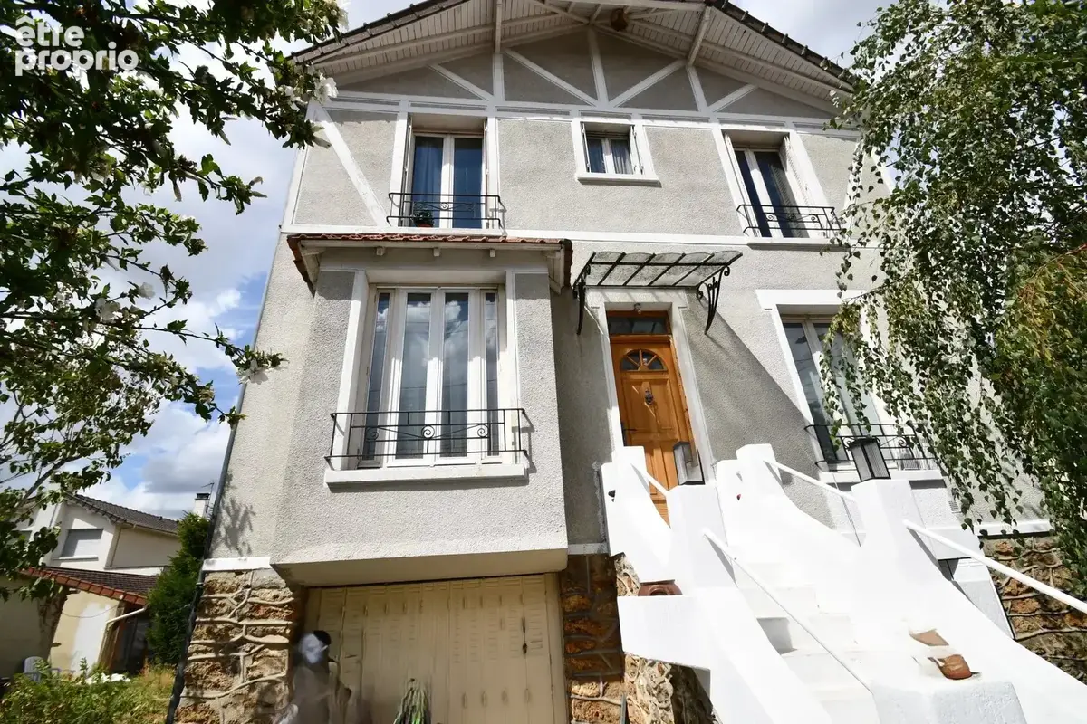 Belle maison familiale de 4 chambres à Livry-Gargan - photo 1