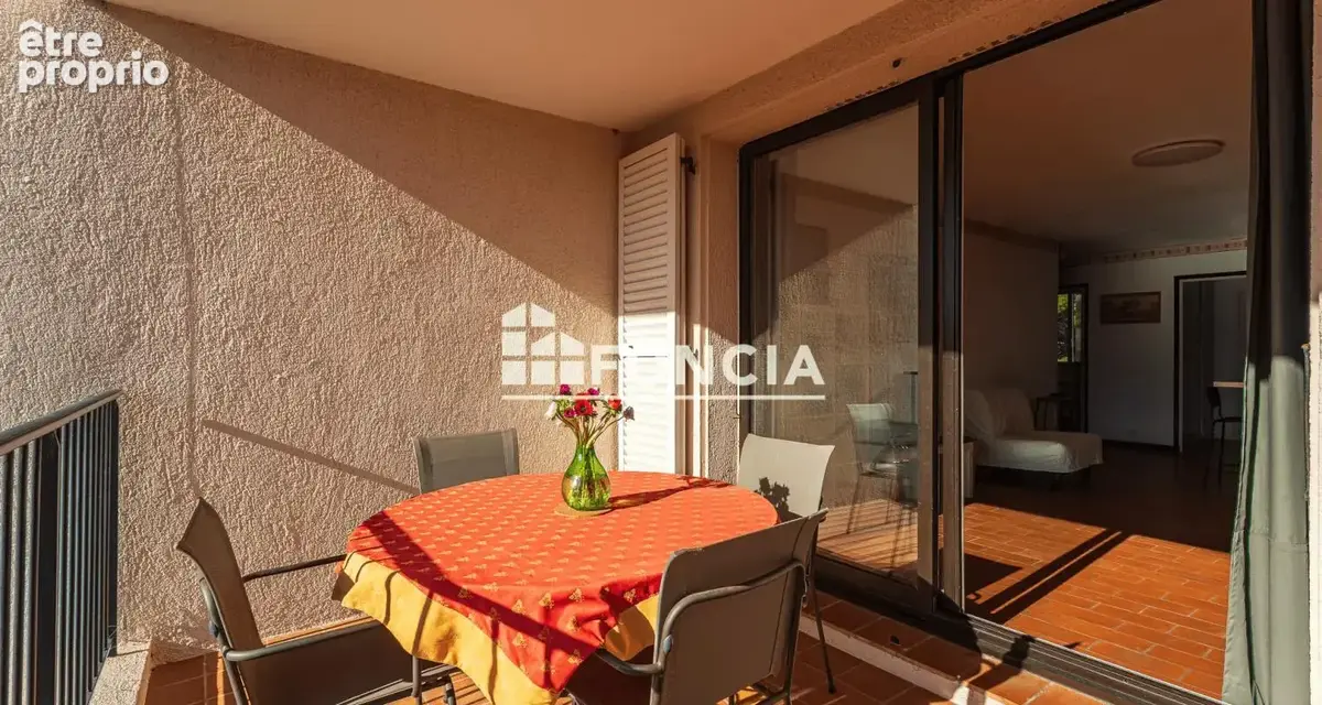 Superbe T2 traversant avec terrasse + cave - photo 8