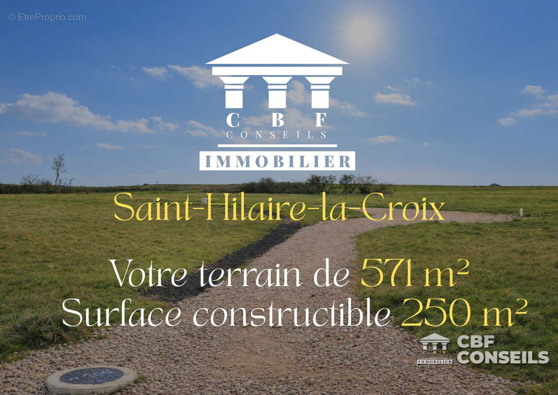 Terrain à SAINT-HILAIRE-LA-CROIX