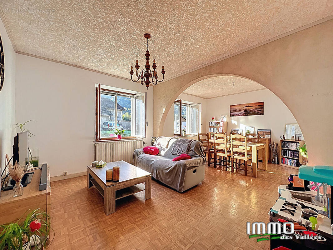 Appartement à CORNIMONT