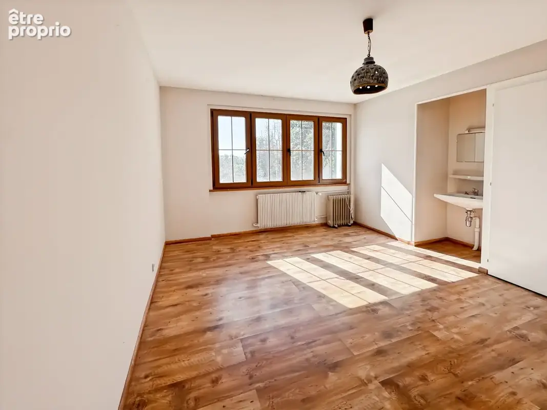 Chalet d’exception de 5 chambres sur les hauteurs de Gex – Vue panoramique sur le lac Léman - photo 13