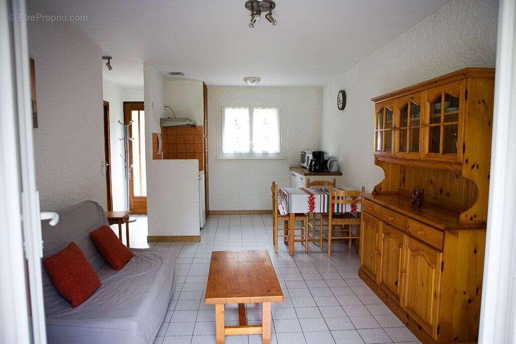 Appartement à BAHUS-SOUBIRAN